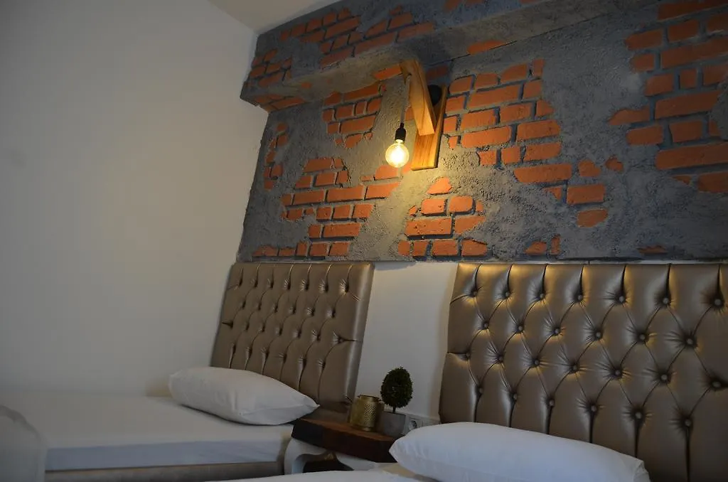 Cagla Pinar Hotel Izmir